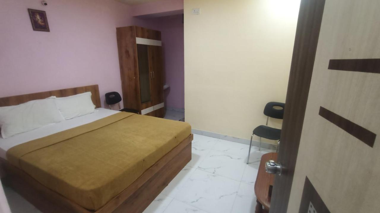 Mandara Comforts Hotel Бенґалуру Екстер'єр фото